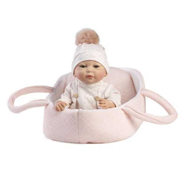 reborn silvia, camiseta, vestido rosa y capazo