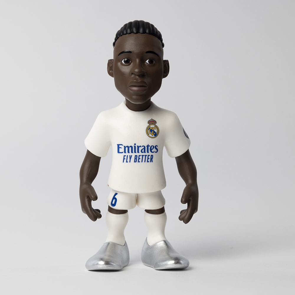 minix figura 12 cms.real madrid camavinga ( bandai - mn18390) minix figura 12 cms.real madrid camavinga ( bandai - mn18390)