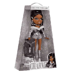 bratz stilin charmz doll sasha (mga - 599364euc)