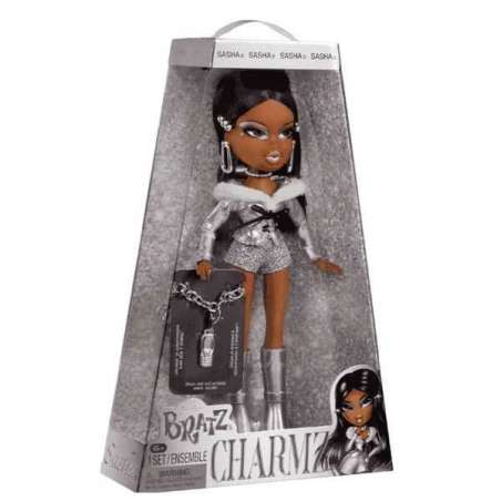 bratz stilin charmz doll sasha (mga - 599364euc)