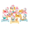 hello kitty minibox sweetheart playmates (famosa - hkt38100)