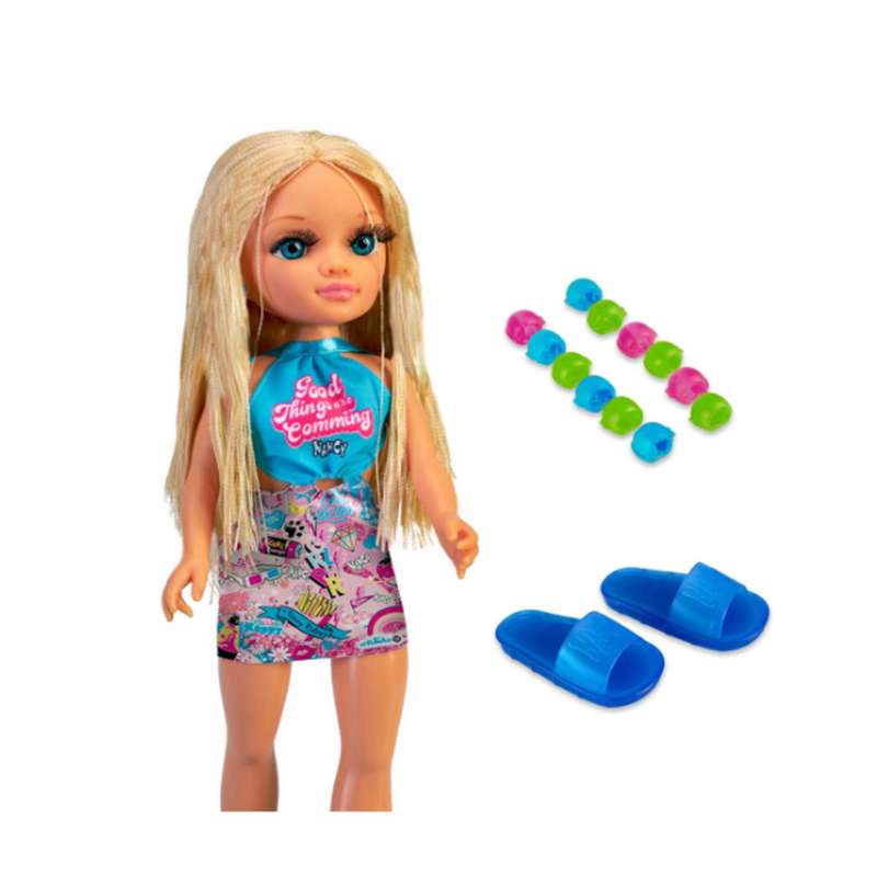 nancy un dia de trenzas pelo rubio ( famosa - nac21000)
